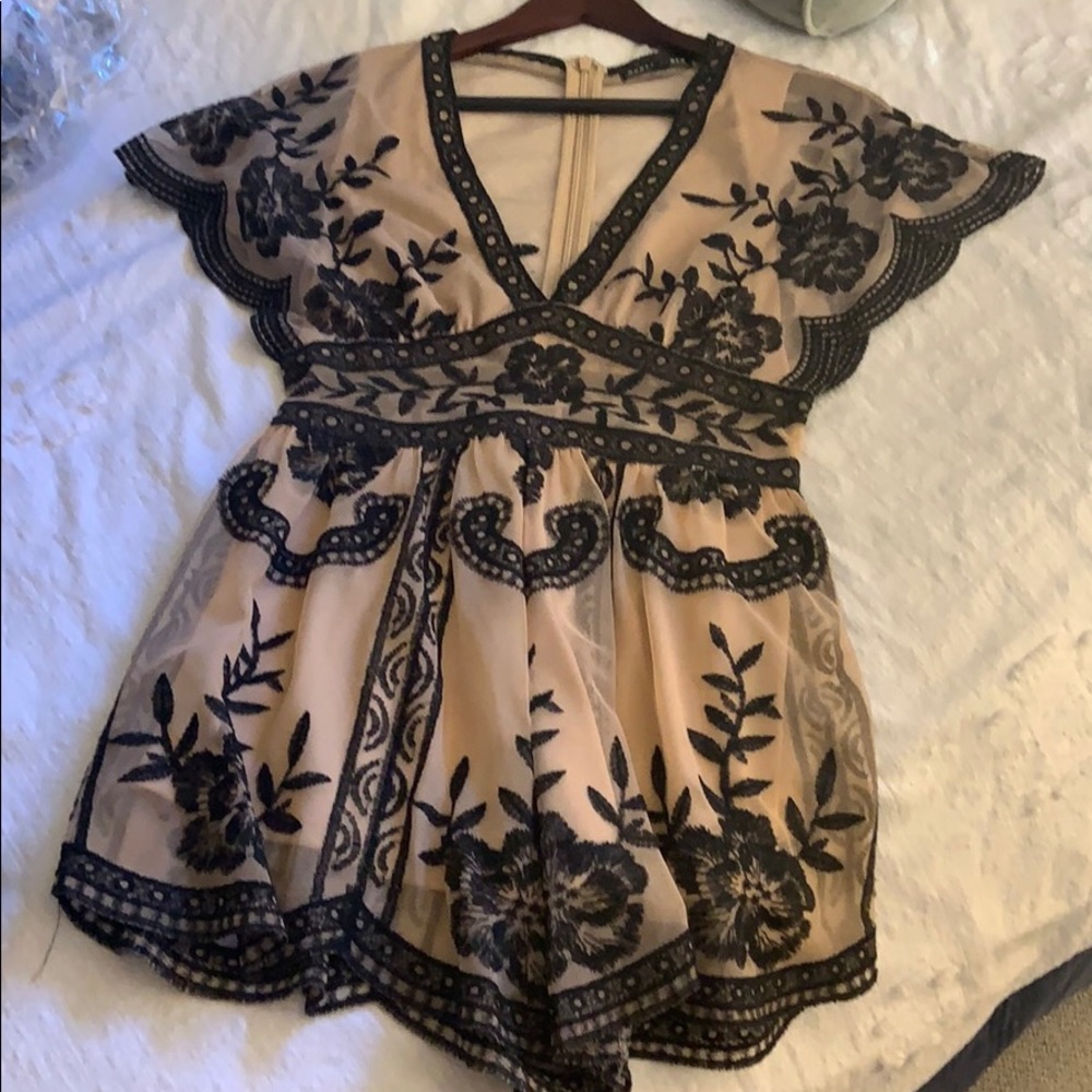 Honey punch size small romper